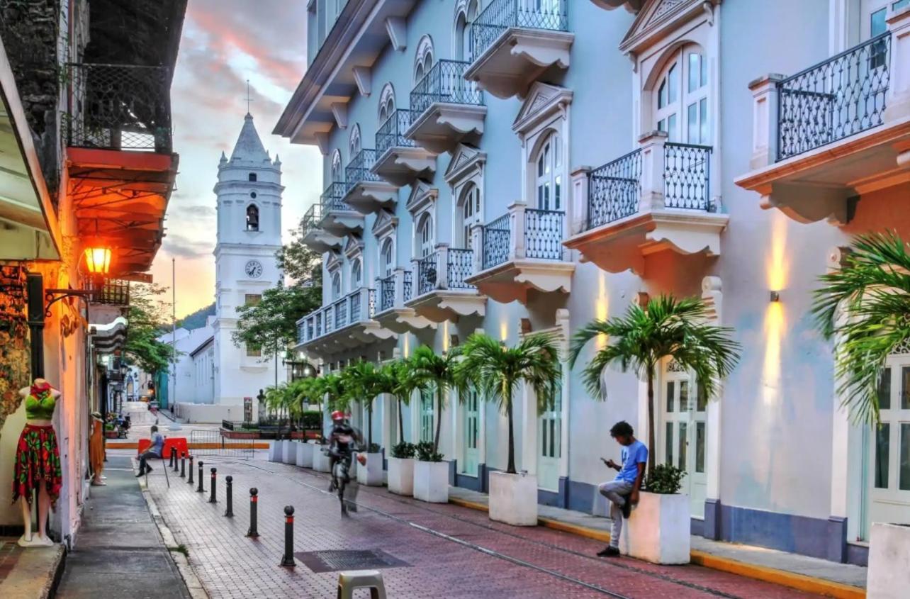 Casa Dona Petra - Chic And Cozy Apartment In Casco Antiguo Panamá Esterno foto